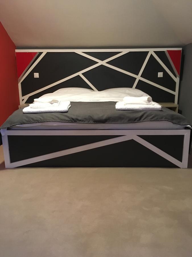 Net Hotel 皮特什蒂 外观 照片