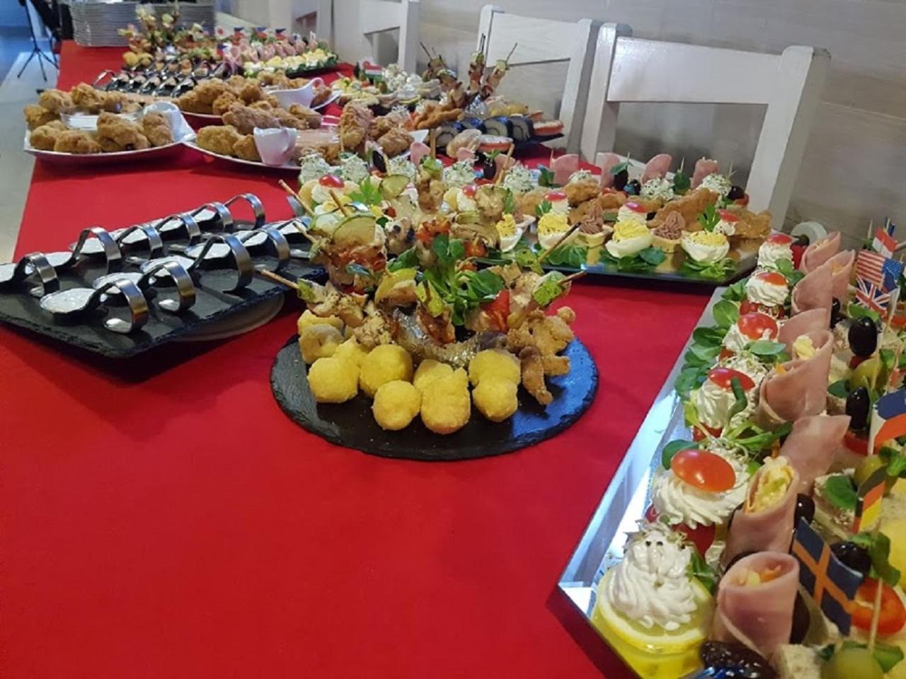 Net Hotel 皮特什蒂 外观 照片